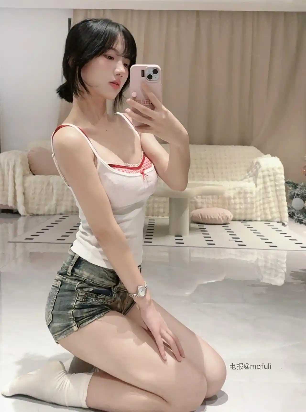 抖音@小霞佩奇甜美可爱颜值女神精美岛遇觅圈写真合集558MB 博主图集 第3张-闲人网 抖音@小霞佩奇甜美可爱颜值女神精美岛遇觅圈写真合集558MB