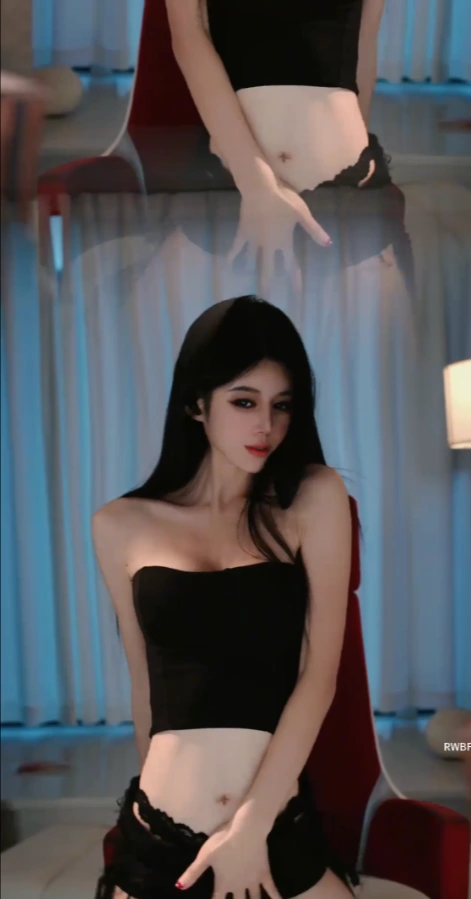 畅聊直播@圣熙长腿女神颜值主播精选舞蹈合集[19V/1.6G]