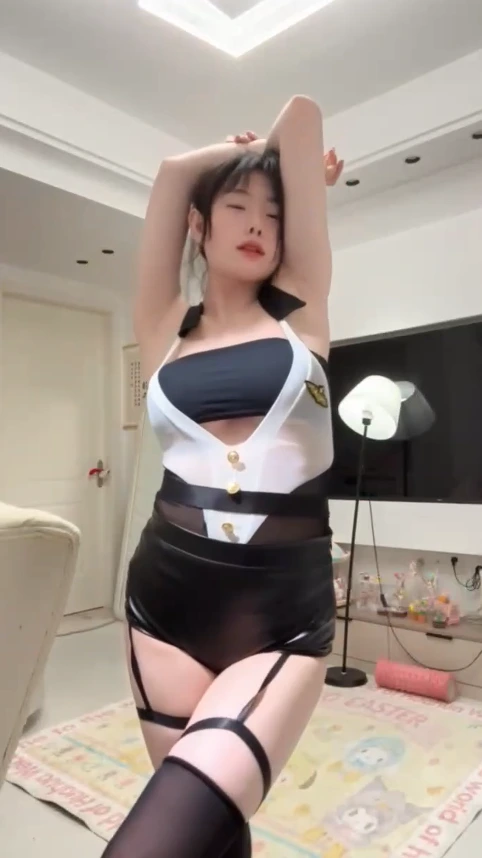 快手主播@亲亲岩舞蹈教练精选热舞短视频合集[27V425.5M]